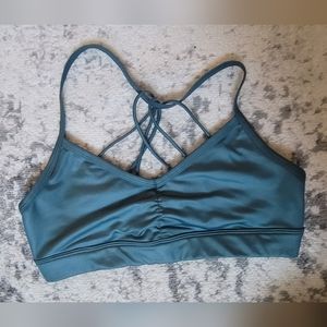 Alo yoga sports bra